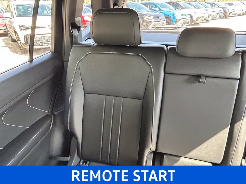 Certified 2023 Volkswagen Tiguan SE R-Line FWD image 14