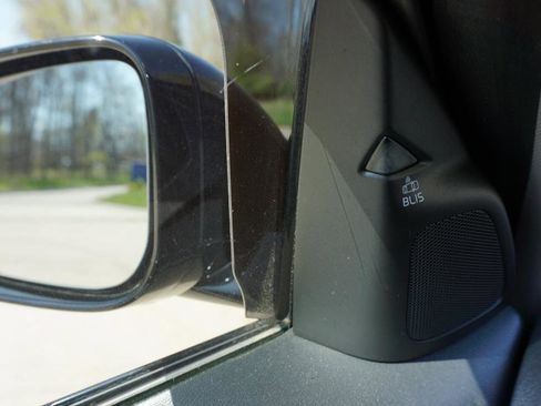 Used 2016 Volvo V60 T5 Cross Country w/ Convenience Package AWD/4WD image 28