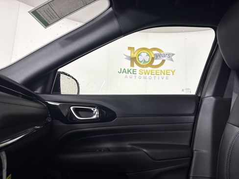 New 2026 Jeep Compass Latitude image 28