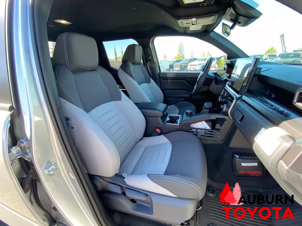 New 2026 Toyota Tacoma TRD Off-Road AWD/4WD image 13