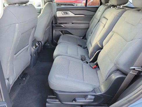 Certified 2025 Ford Explorer Active RWD image 12