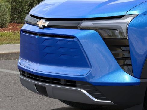 New 2025 Chevrolet Blazer EV LT image 13