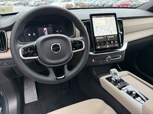 New 2026 Volvo XC90 B6 Plus w/ Protection Package Premier image 12