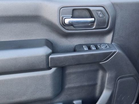 Certified 2023 Chevrolet Silverado 1500 Custom image 23