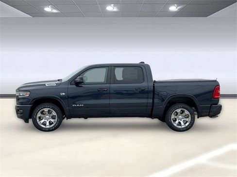 New 2026 RAM 1500 4x4 Crew Cab image 2