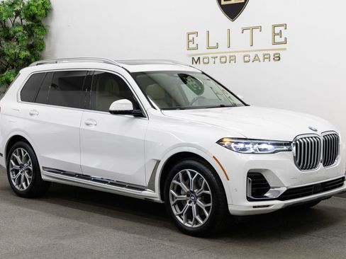Used 2019 BMW X7 xDrive50i w/ Luxury Seating Package image 9