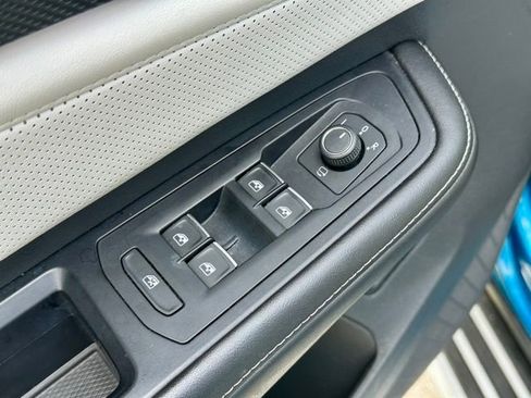 Certified 2024 Volkswagen Atlas Cross Sport SEL Premium R-Line image 11