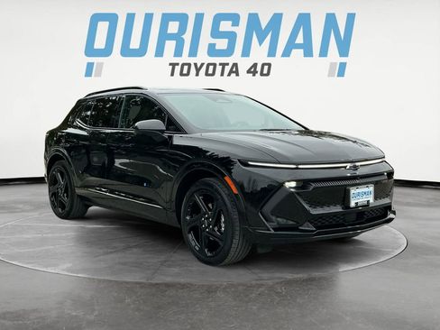 Used 2025 Chevrolet Equinox EV RS image 9