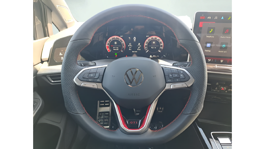 New 2026 Volkswagen GTI SE FWD image 17