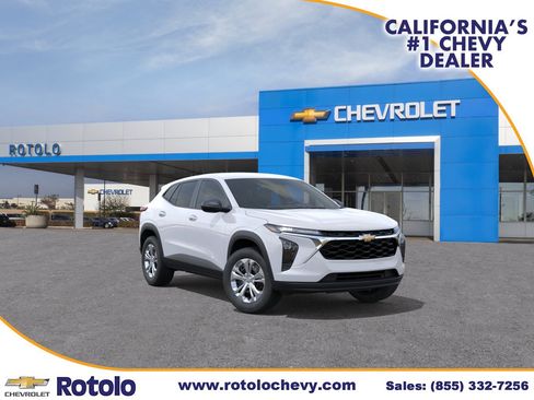 New 2026 Chevrolet Trax LS w/ Driver Confidence Package FWD image 1