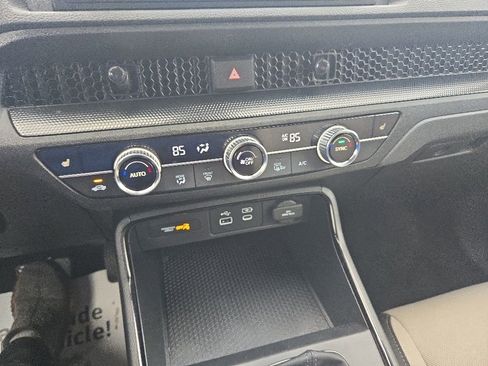 Used 2024 Honda CR-V EX image 16
