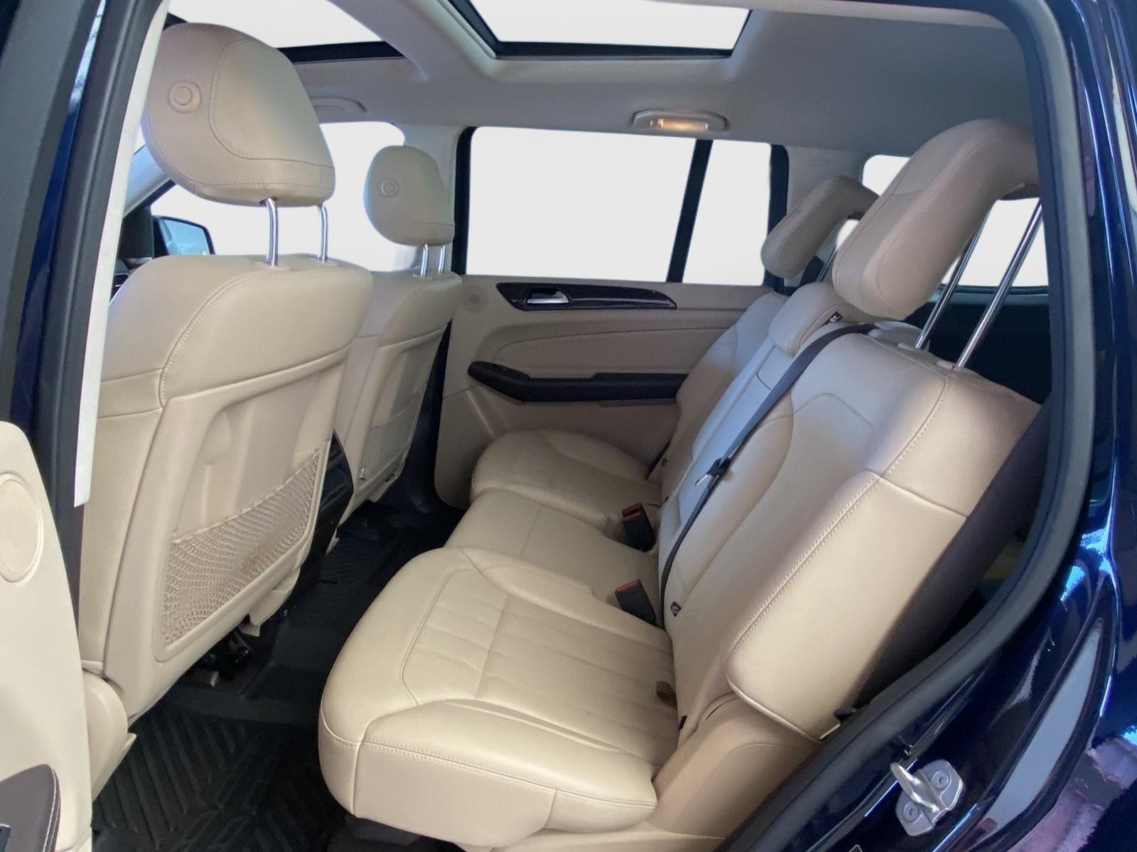 Used 2018 Mercedes-Benz GLS 450 4MATIC image 20