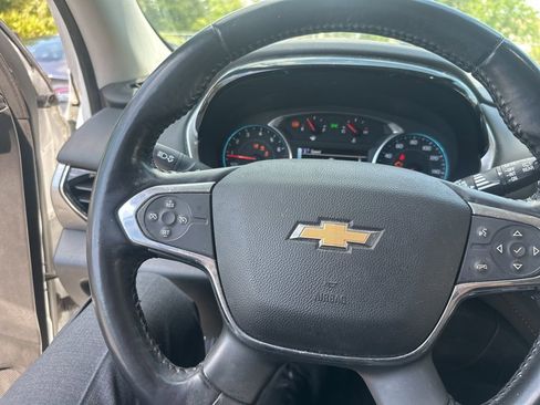 Used 2018 Chevrolet Traverse LT AWD/4WD image 4