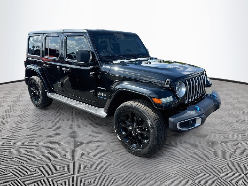 Certified 2023 Jeep Wrangler Unlimited Sahara AWD/4WD image 4