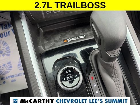 Used 2025 Chevrolet Colorado Trail Boss AWD/4WD image 10