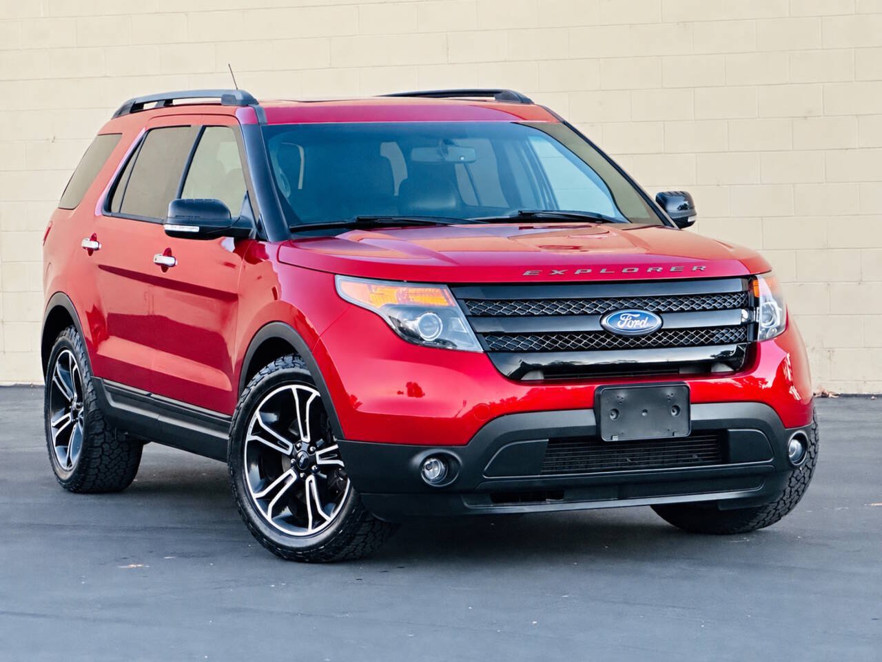 Used 2014 Ford Explorer Sport w/ Equipment Group 401A AWD/4WD image 1