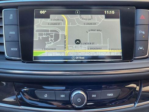 Used 2019 Buick Enclave Premium w/ Experience Buick Package image 17