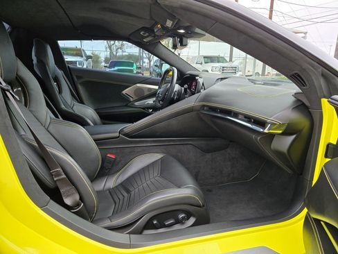 Certified 2020 Chevrolet Corvette Stingray Premium Conv w/ 3LT Preferred Equipment Group image 24