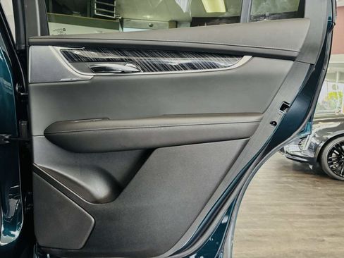 Used 2024 Cadillac XT6 Premium Luxury w/ Technology Package FWD image 42
