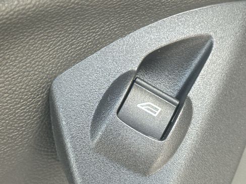 Used 2014 Ford Escape SE w/ Equipment Group 201A FWD image 29