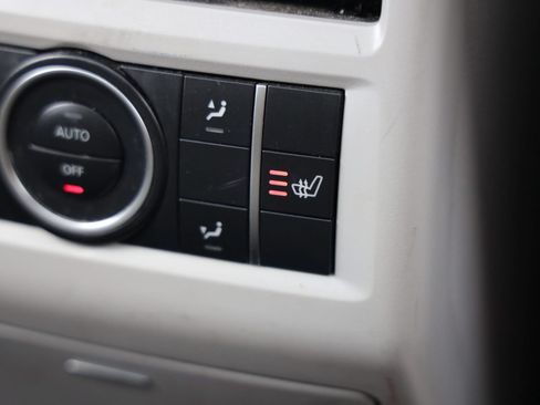 Used 2015 Mercedes-Benz GL 450 4MATIC image 48