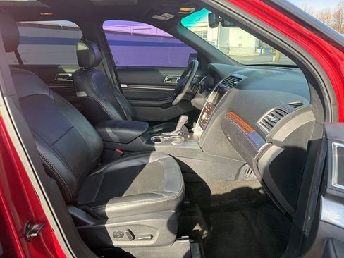 Used 2016 Ford Explorer Limited w/ Equipment Group 301A image 26
