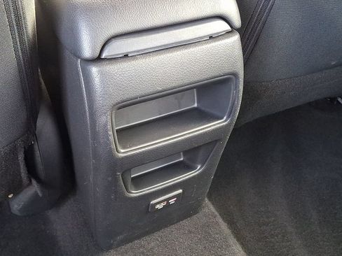 Used 2019 Nissan Sentra SV w/ Electronics Package FWD image 11