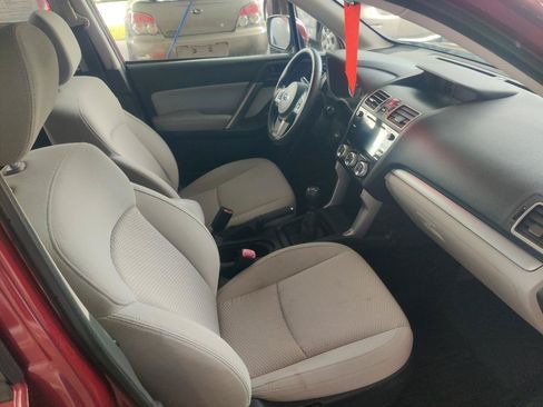 Used 2017 Subaru Forester 2.5i Premium AWD/4WD image 16