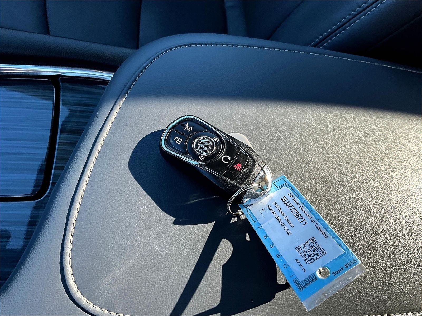 Used 2018 Buick Enclave Premium w/ Experience Buick Package FWD image 36