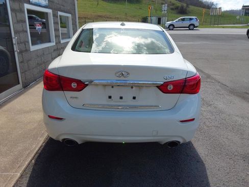 Used 2015 INFINITI Q50 Premium w/ Navigation Package image 4