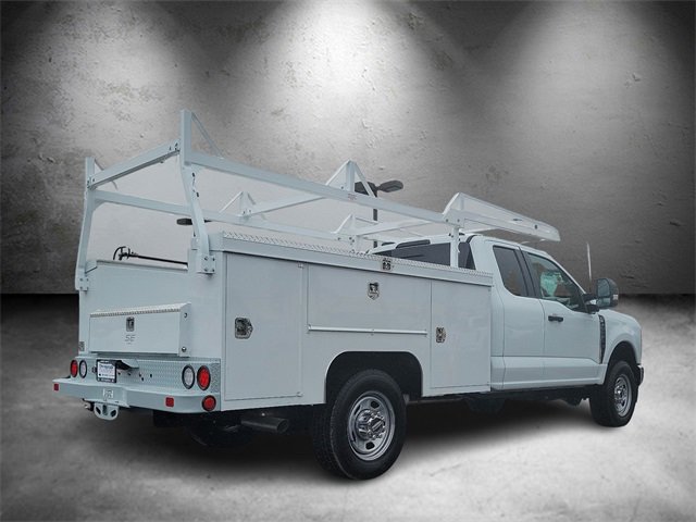 New 2026 Ford F350 XL w/ XL Chrome Package AWD/4WD image 3