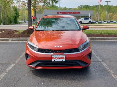Used 2023 Kia Forte LXS FWD image 5