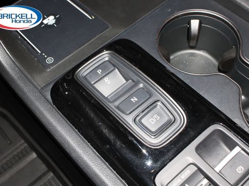 Used 2024 Honda Pilot TrailSport image 39