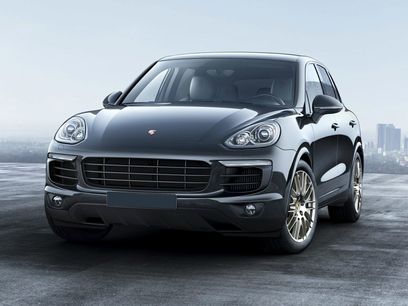 Used 2018 Porsche Cayenne Platinum Edition w/ Premium Package