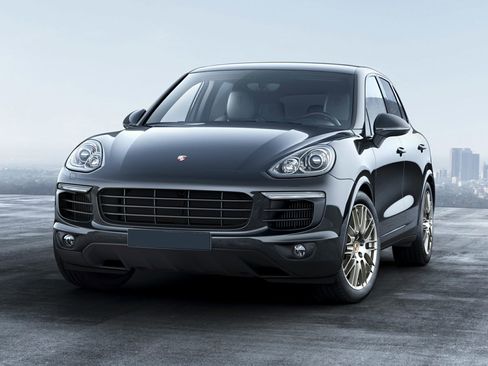 Used 2018 Porsche Cayenne Platinum Edition w/ Premium Package image 1