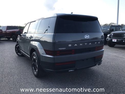 Used 2024 Hyundai Santa Fe SE image 5
