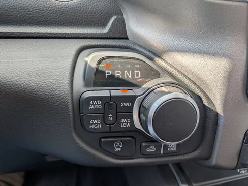 Used 2025 RAM 1500 Big Horn AWD/4WD image 13