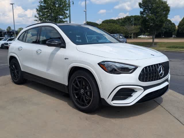 Used 2026 Mercedes-Benz GLA 35 AMG 4MATIC image 2