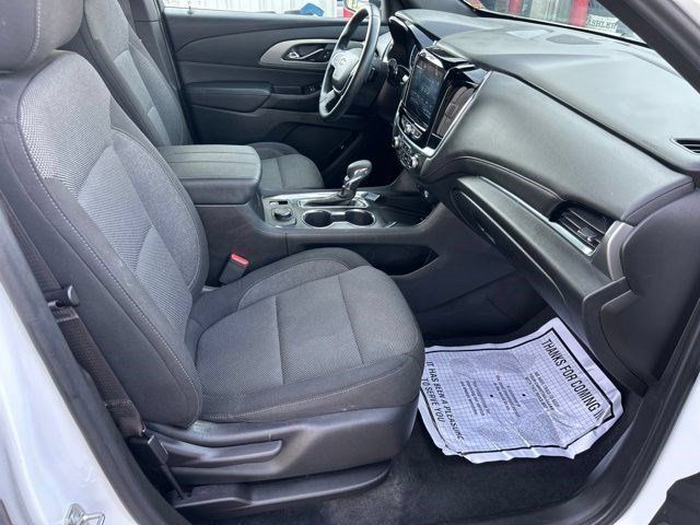 Used 2023 Chevrolet Traverse LT FWD image 50