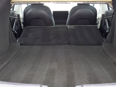 Used 2021 Tesla Model 3 Performance image 62