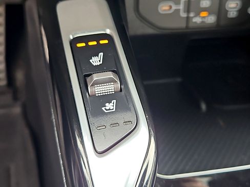 Used 2025 Kia Sorento SX Prestige image 11