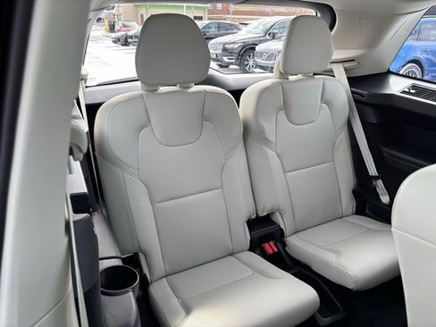 Certified 2024 Volvo XC90 B5 Core w/ Protection Package Premier AWD/4WD image 22