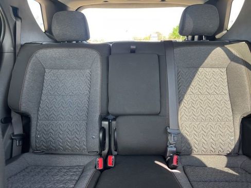 Used 2024 Chevrolet Equinox LT image 22