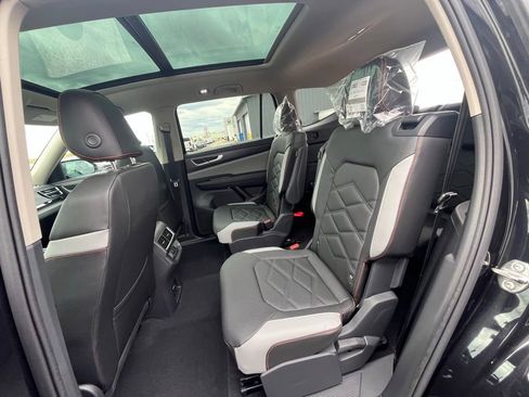 New 2026 Volkswagen Atlas Peak Edition AWD/4WD image 22