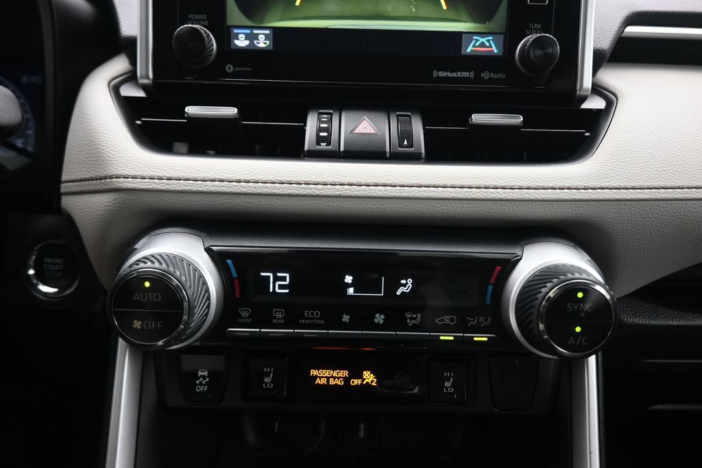 Used 2019 Toyota RAV4 Limited w/ Carpet Mat Package AWD/4WD image 21