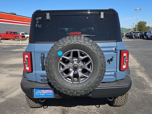 New 2025 Ford Bronco Badlands image 10