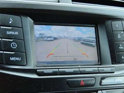 Used 2018 Ford Explorer FWD image 29