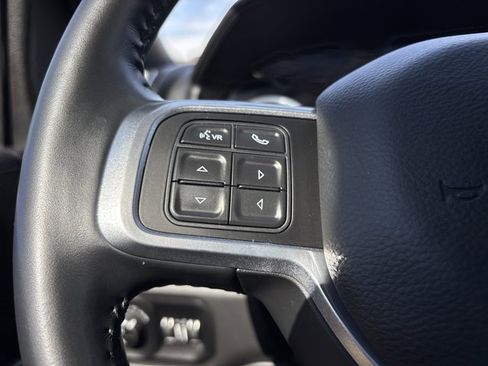 Used 2020 RAM 2500 Laramie w/ Night Edition image 30