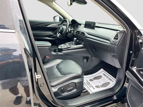 Used 2021 MAZDA CX-9 Touring w/ Touring Premium Package image 28