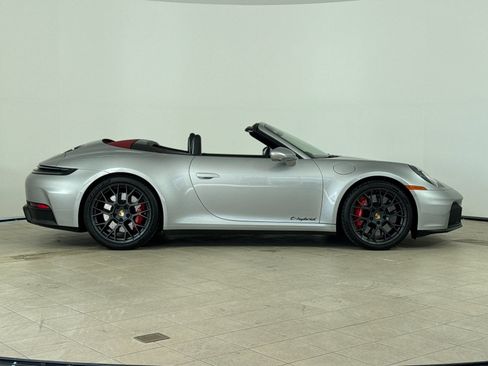 Certified 2025 Porsche 911 Carrera 4 GTS AWD/4WD image 10